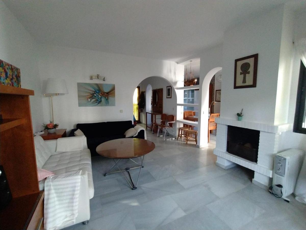 Montebello Mijas Bagian luar foto