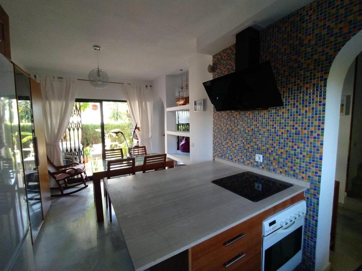 Montebello Mijas Bagian luar foto