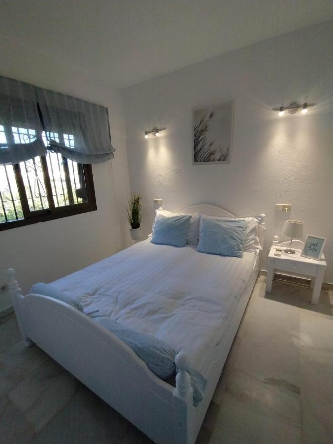 Montebello Mijas Bagian luar foto